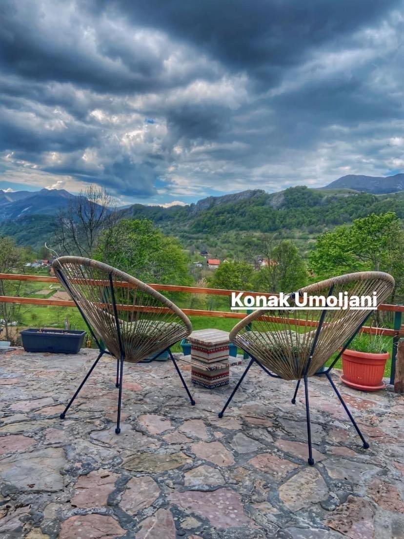 Konak Umoljani Bagian luar foto